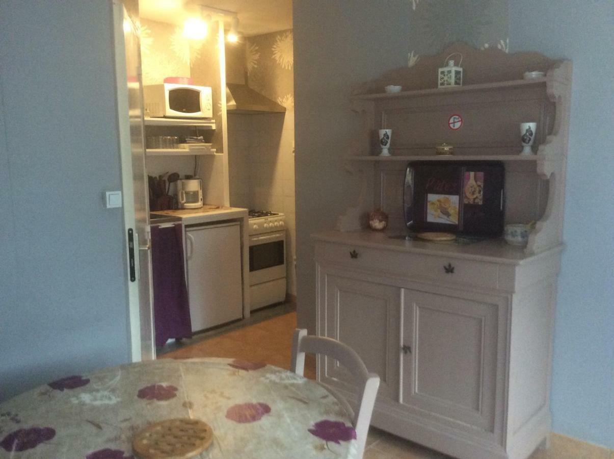 Appartement Vert, Compreignac エクステリア 写真
